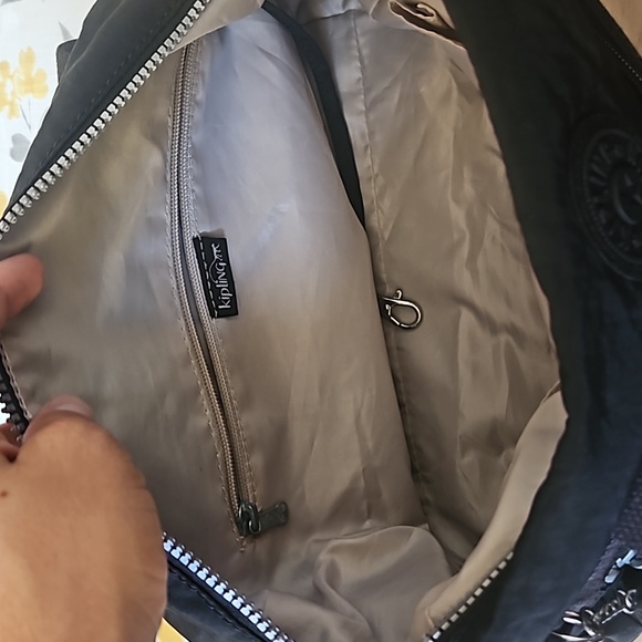 Black Kipling Small Crossbody - Picture 5 of 7